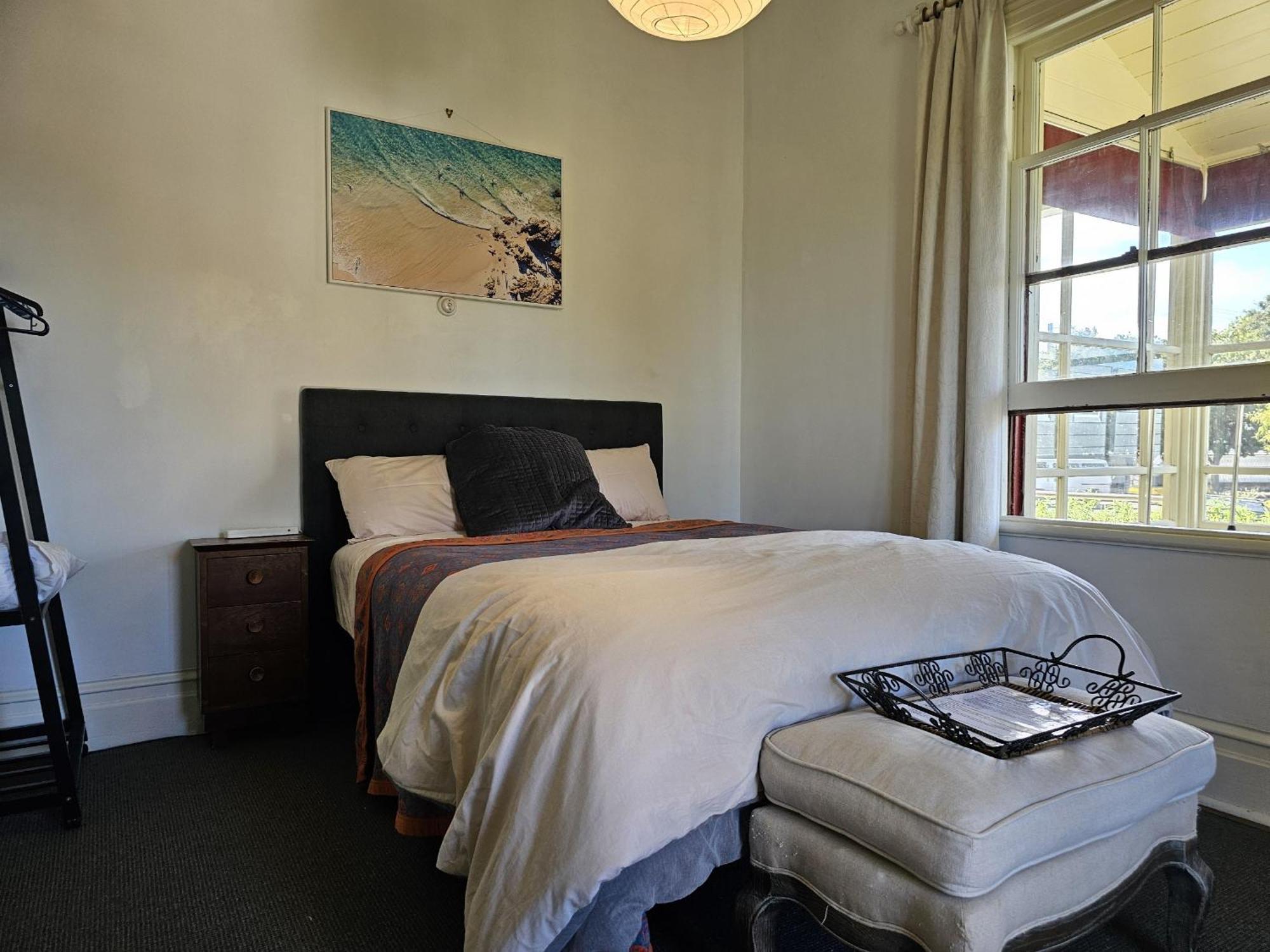 Brony'S Beachfront-Short And Long Term Stays Porirua Exterior foto