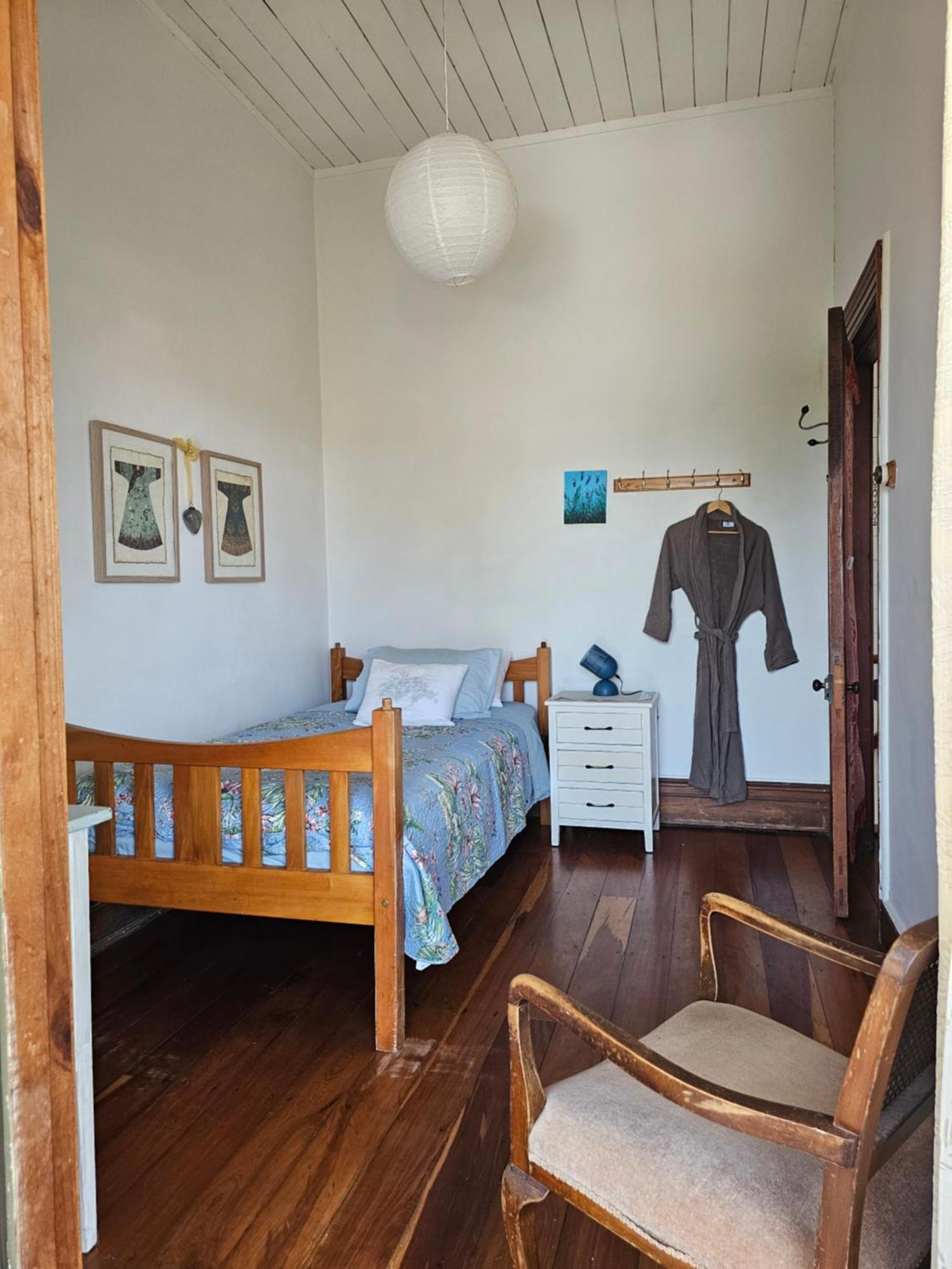 Brony'S Beachfront-Short And Long Term Stays Porirua Exterior foto